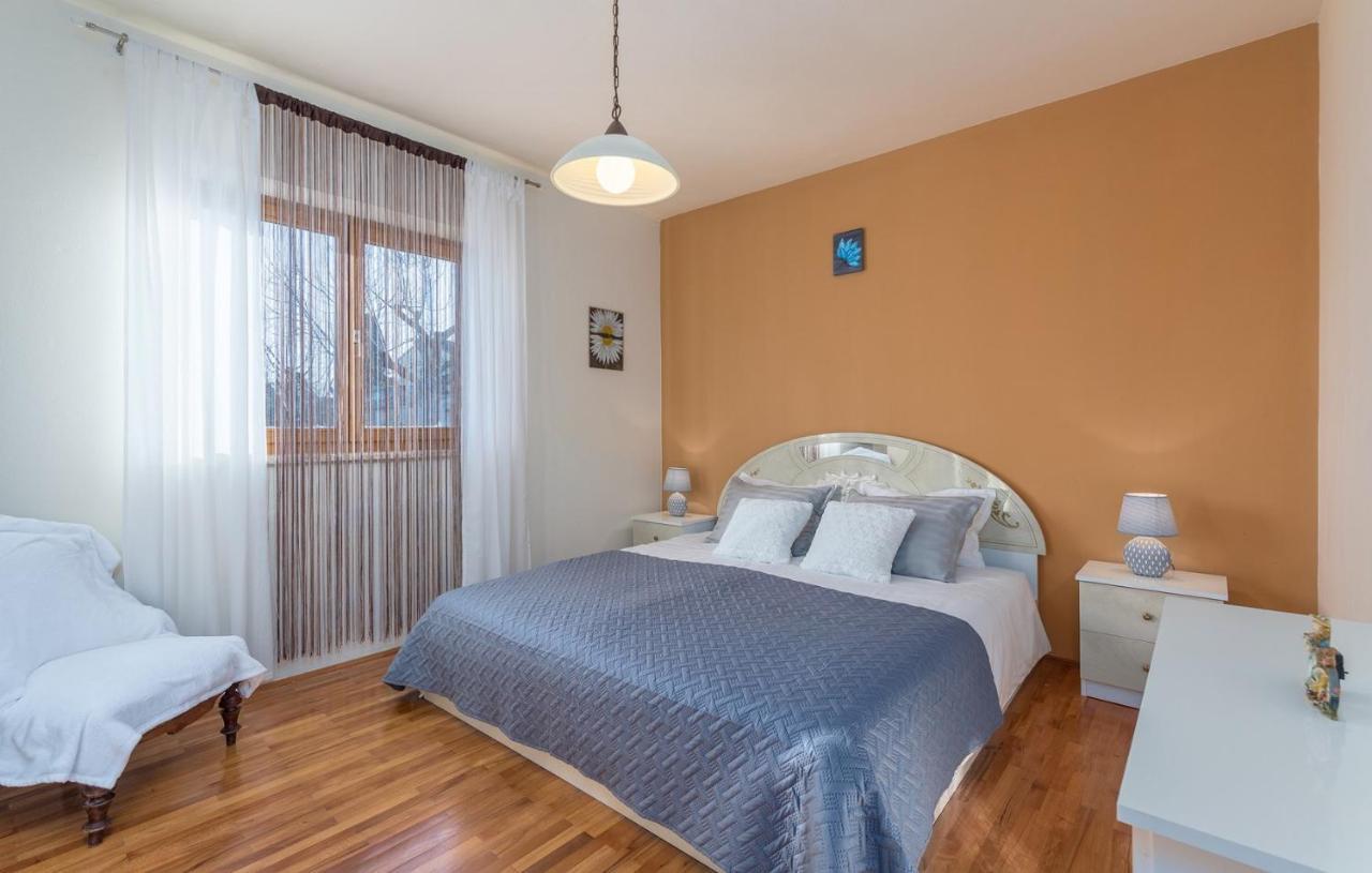 Apartmani Katalin Musalez Bagian luar foto